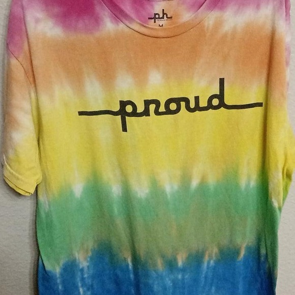 Bundle of women shirts - Picture 5 of 7